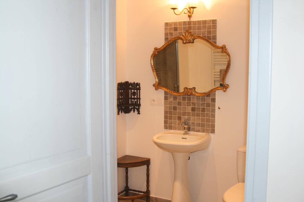 Domaine Des Douves Bed & Breakfast Ancy-le-Franc Ngoại thất bức ảnh