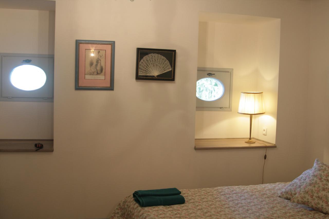 Domaine Des Douves Bed & Breakfast Ancy-le-Franc Ngoại thất bức ảnh